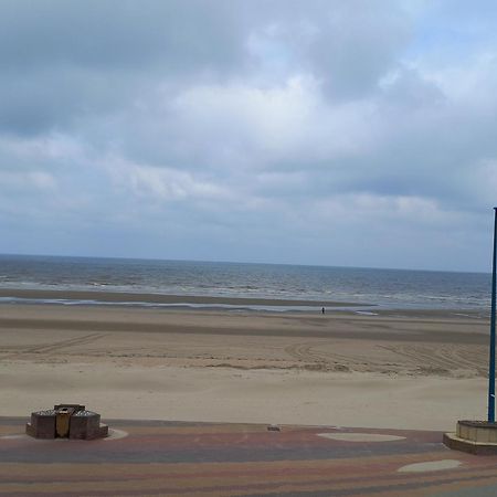Appartement Bray-Dunes, 3 Pieces, 4 Personnes - Fr-1-661-2 Exterior foto